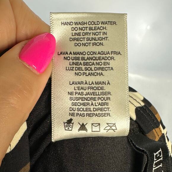 NWT Ellen Tracy Animal Print Halter One-Piece Swimsuit w/ Keyhole – Size 8 - Picture 8 of 8